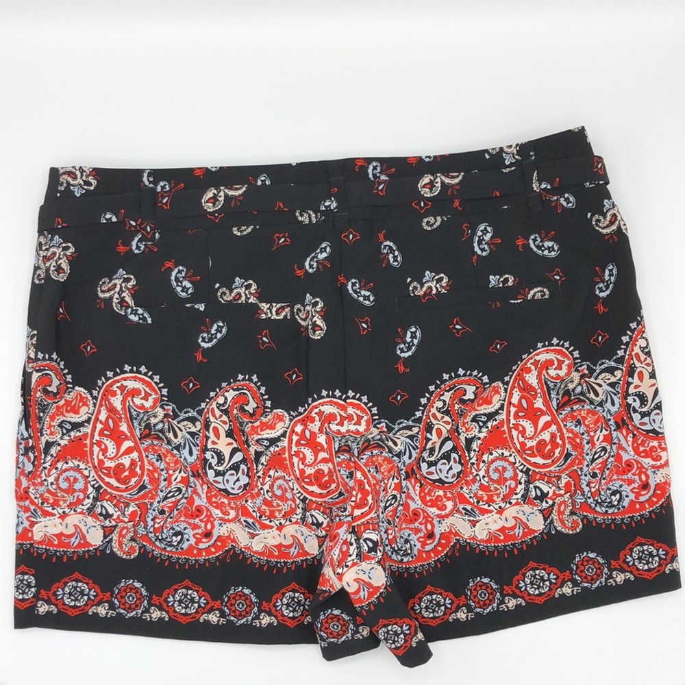 Ann Taylor Loft Tie Shorts Floral Black Size 2